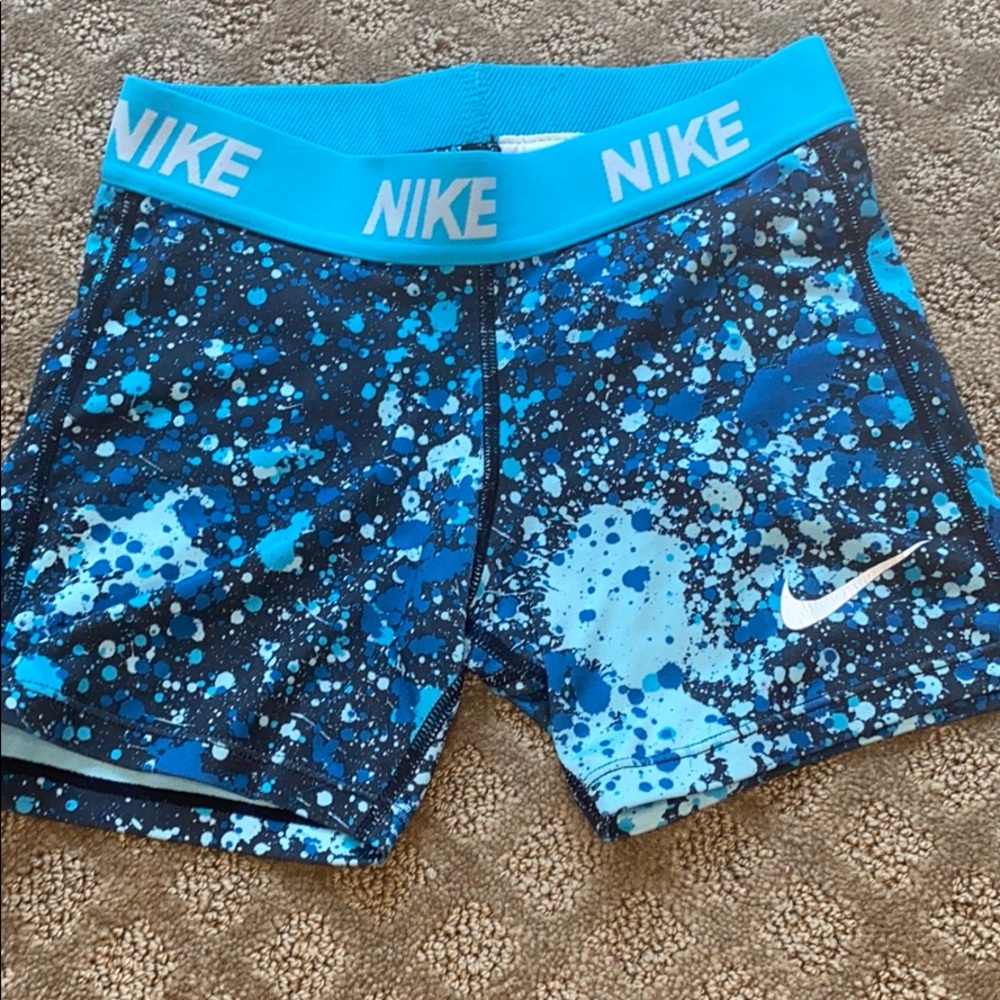 SMALL NIKE PROS